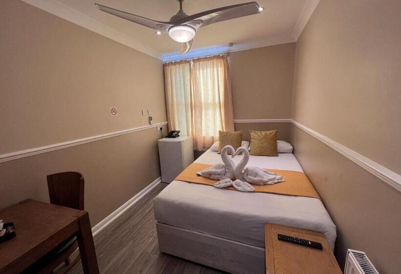 标准间, The Commongate Hotels