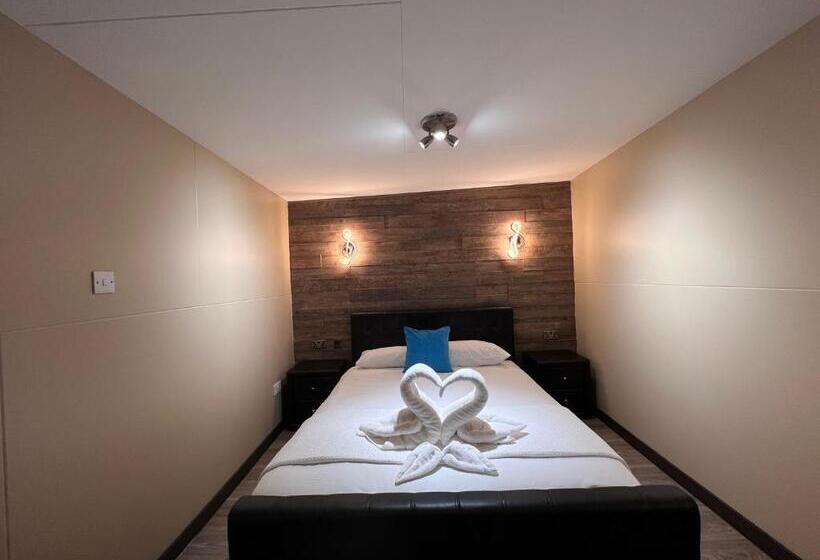 Номер Superior Кровать Кинг, The Commongate Hotels