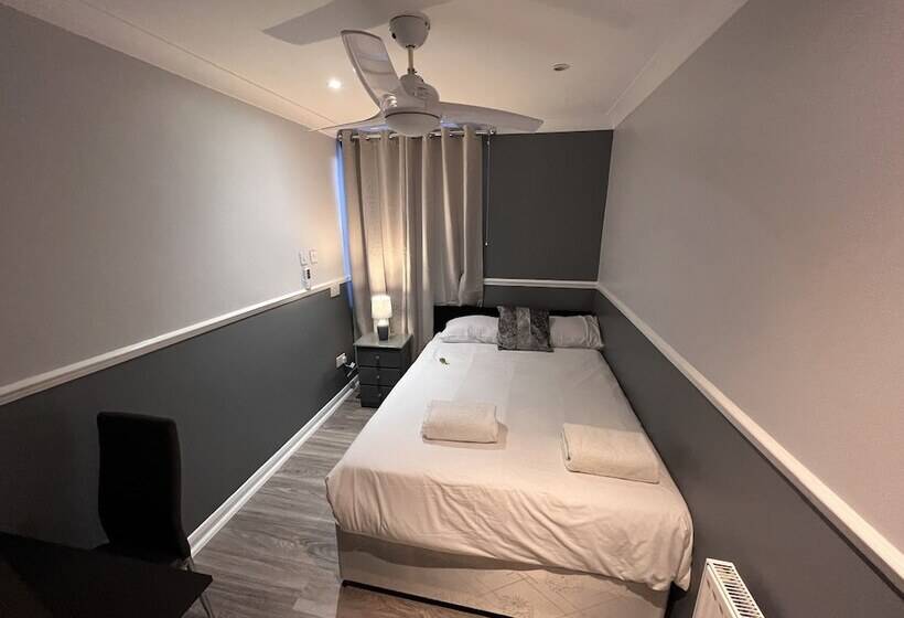 标准间, The Commongate Hotels