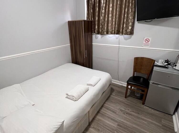 Номер Стандарт, The Commongate Hotels