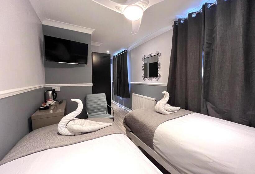 Номер Стандарт, The Commongate Hotels