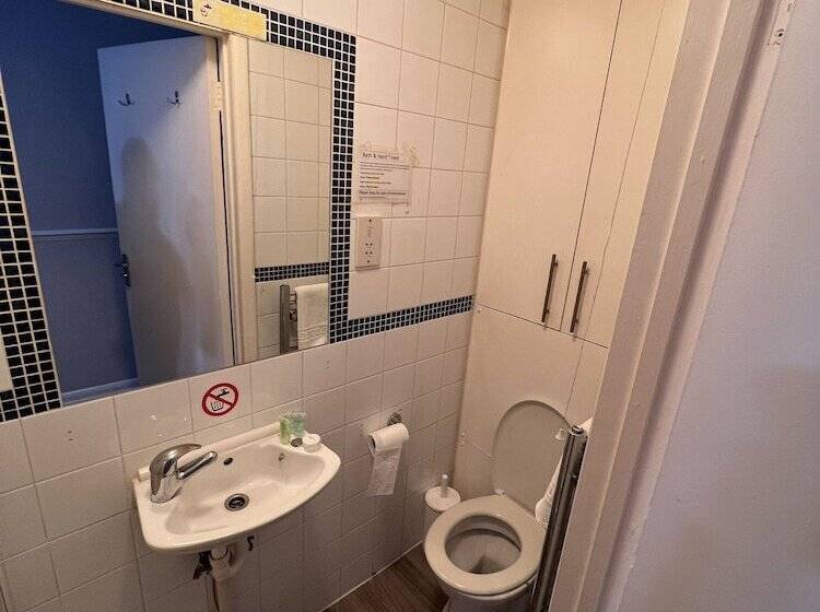 标准间, The Commongate Hotels