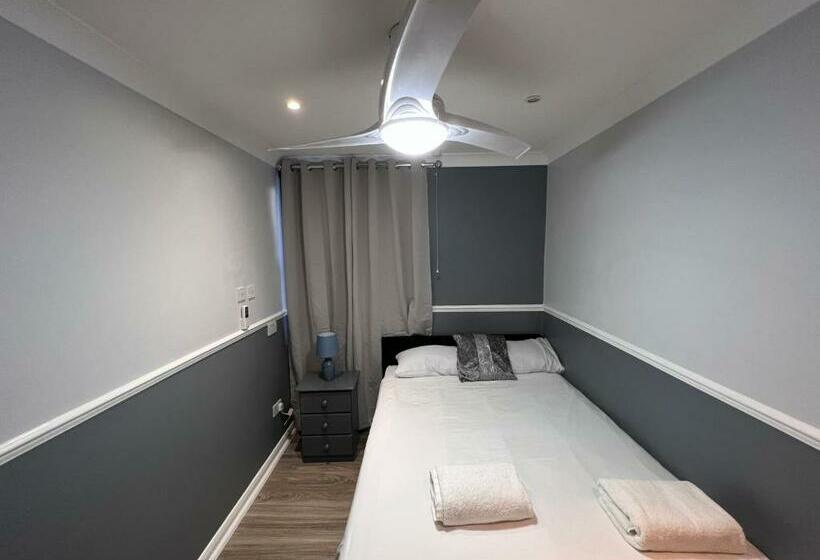 标准间, The Commongate Hotels