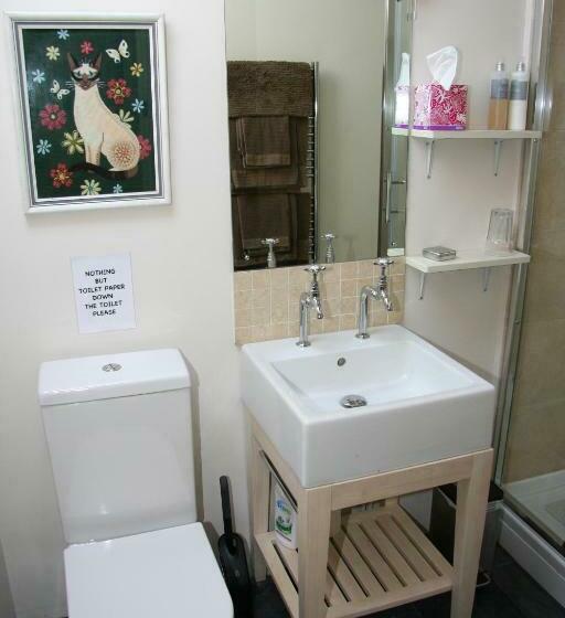 스탠다드 룸, T's At Lower Rudloe Farm