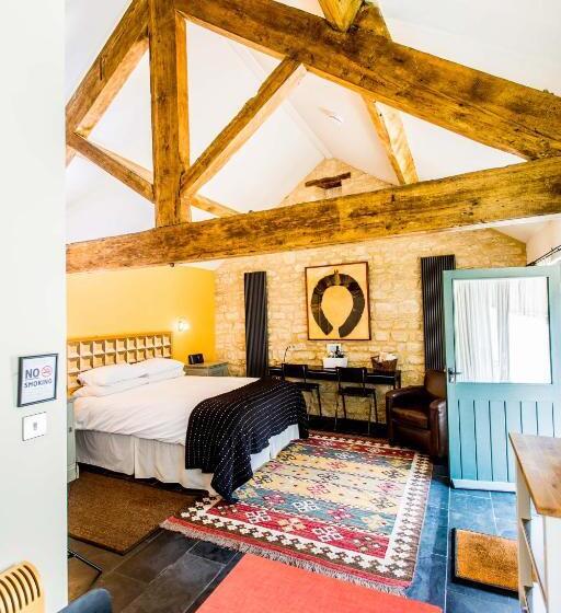 스탠다드 룸, T's At Lower Rudloe Farm