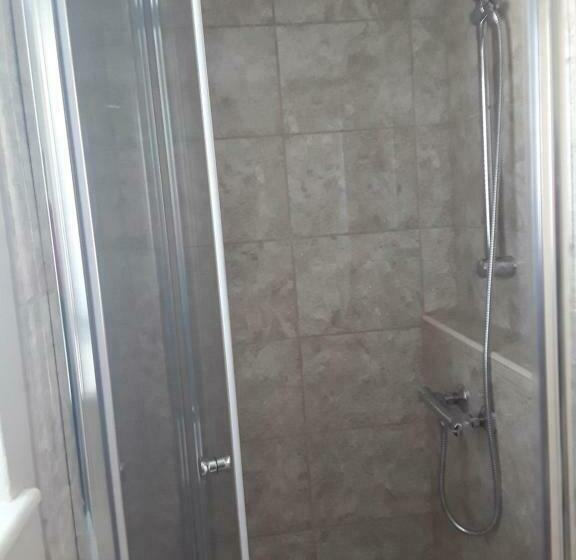 חדר סטנדרט, Westdene