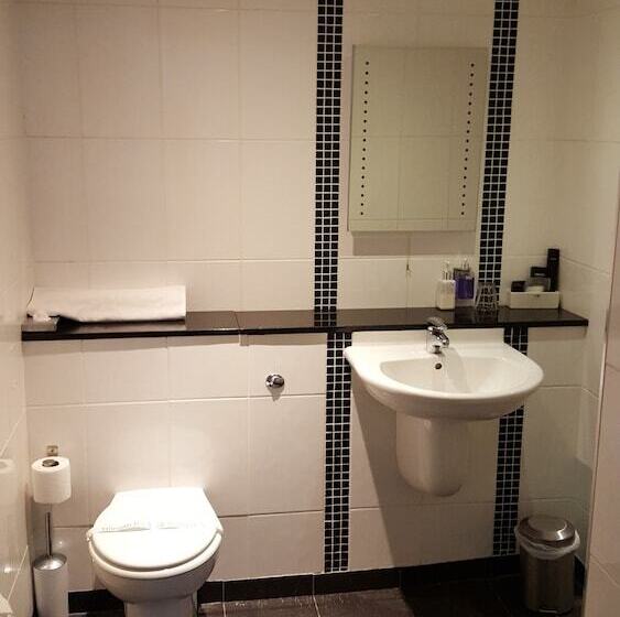 חדר אקזקיוטיב, Castle Limes