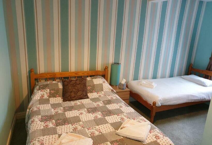 חדר משפחתי, Denville