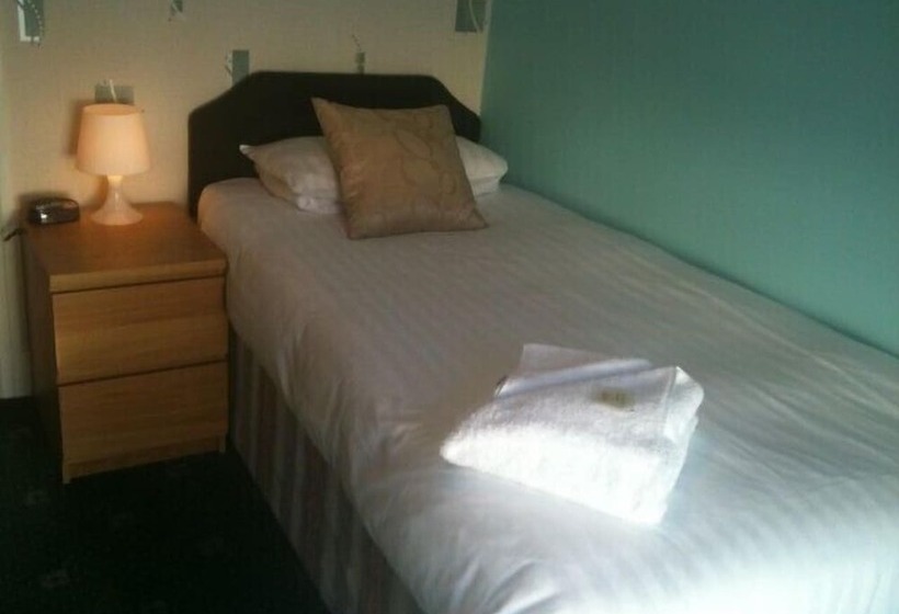 חדר סטנדרט יחיד, Denville