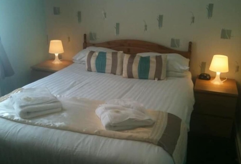 חדר סטנדרט, Denville