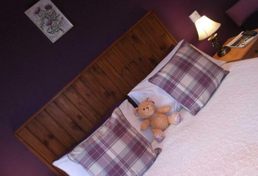 Номер Стандарт Вид на Озеро, Foyers Roost