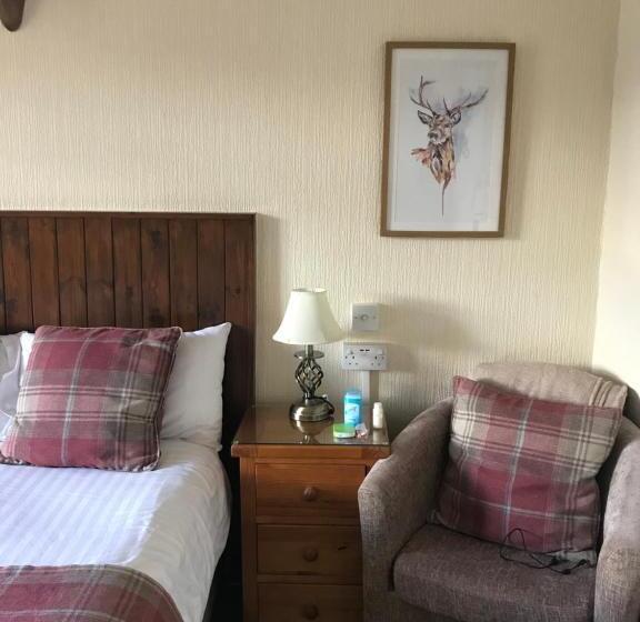 Номер Стандарт Вид на Озеро, Foyers Roost