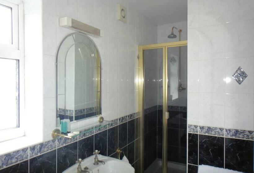 标准三人间, Gibtel Lodge & Cafe