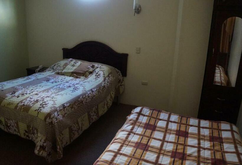 اتاق لوکس, Hostal Pucará