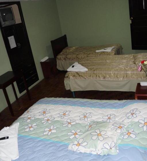 اتاق استاندارد سه نفره, Hostal Pucará