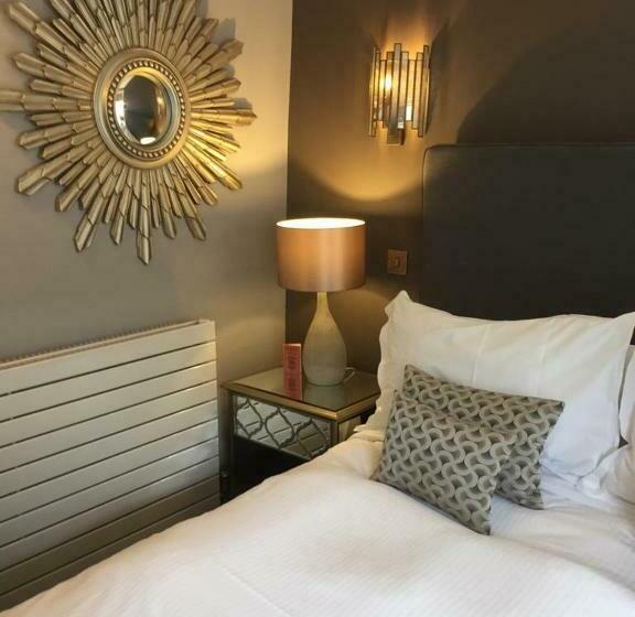 חדר סופריור עם מיטת קינג, Plato's