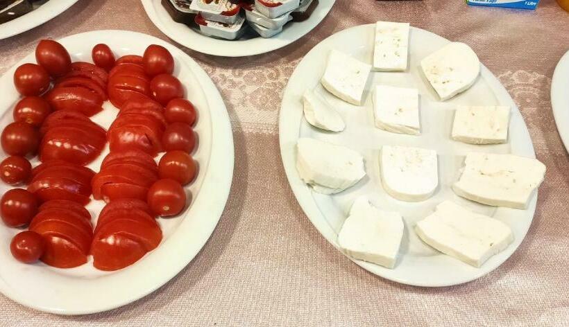 اتاق استاندارد سه نفره, Seyri Istanbul