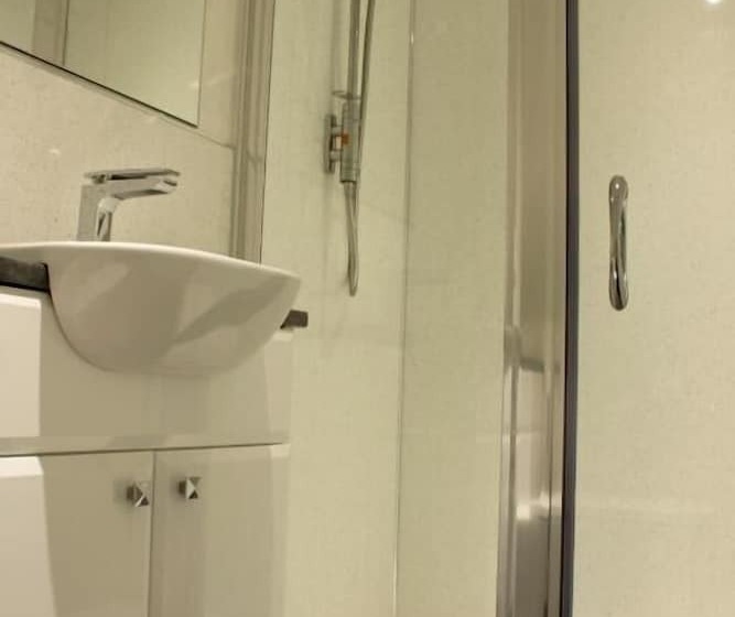 Habitació Estàndard, The Birchtree