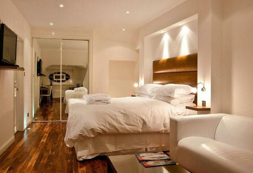 Номер Стандарт, The Blueberry