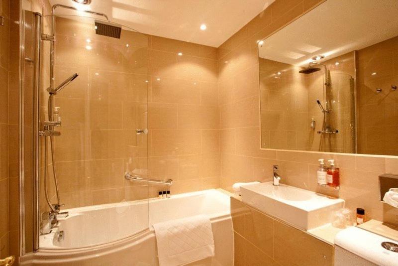 Номер Стандарт, The Blueberry