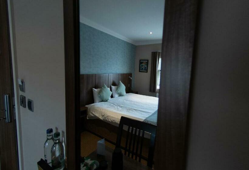 חדר סטנדרט, The Buxted Inn