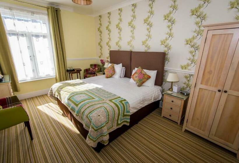 스탠다드 룸, The Clifton