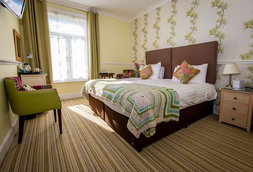 스탠다드 룸, The Clifton