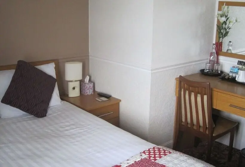 Basic-huone, The Clifton