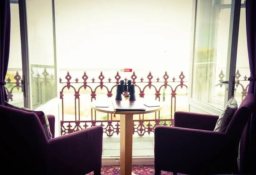 Standard-huone Parveke, The Clifton