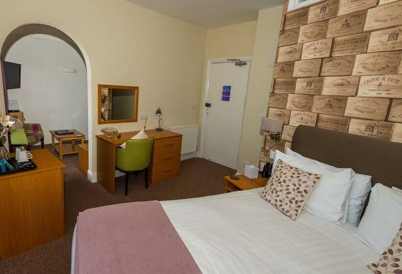 프리미엄 스위트, The Clifton