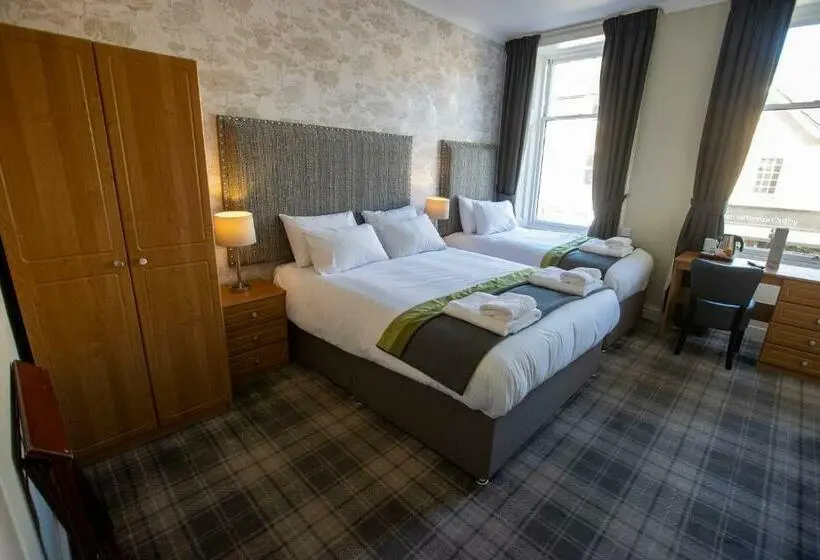Perhehuone, The Waverley