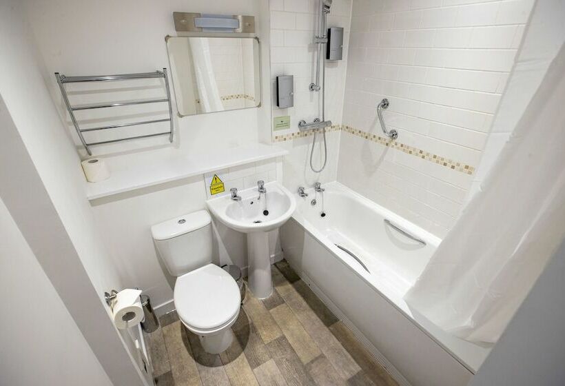 标准间, The Waverley