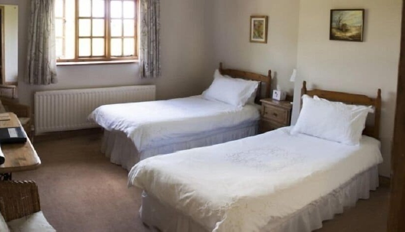 キングサイズベッドのスタンダードルーム, Larkrise Cottage Bed And Breakfast