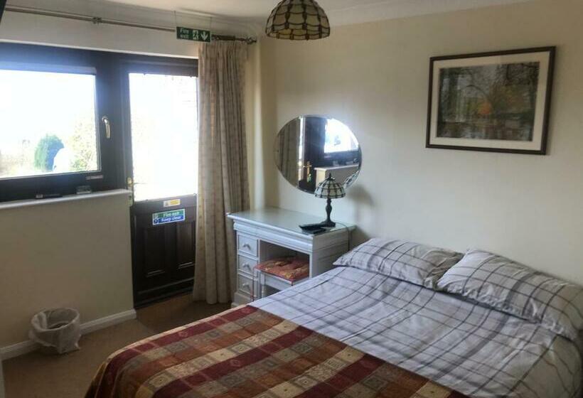 スイート, Stoke House Bed And Breakfast