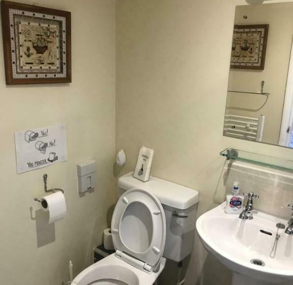 スタンダードシングルルーム, Stoke House Bed And Breakfast