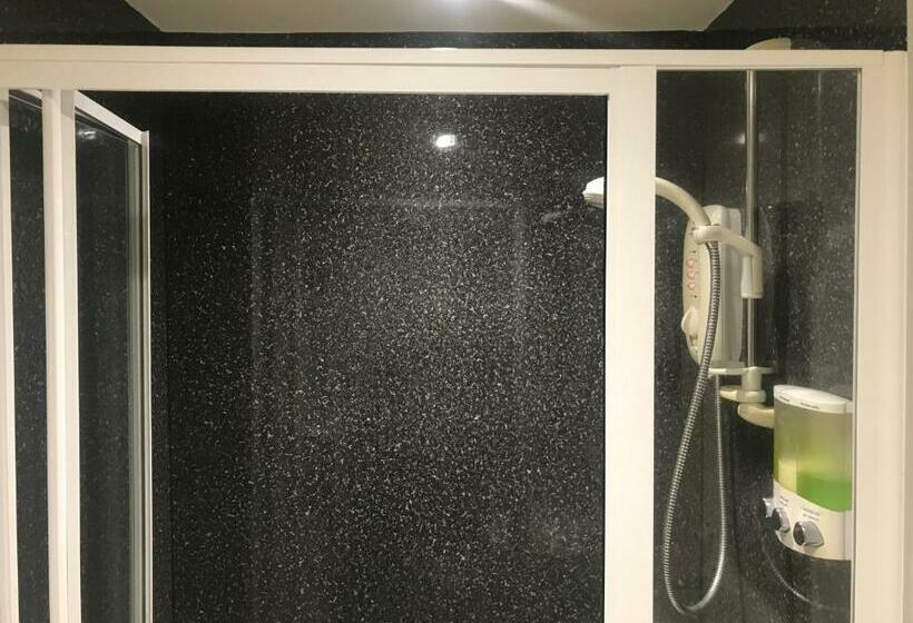 スタンダードシングルルーム, Stoke House Bed And Breakfast