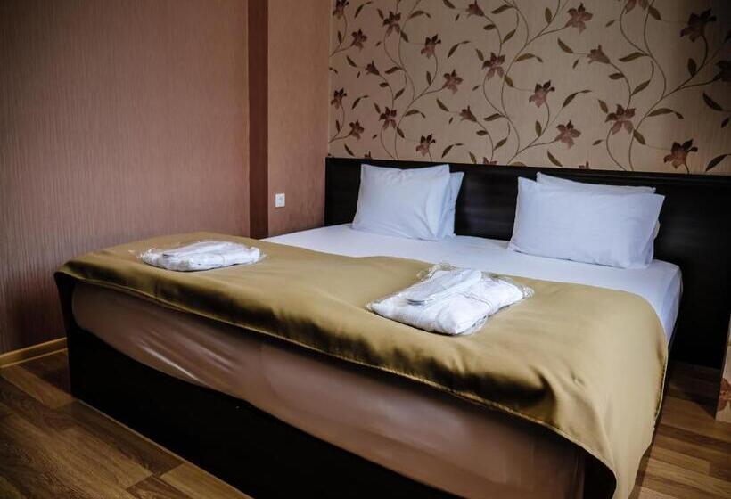 اتاق استاندارد, Tskaltubo Hotel Prometheus