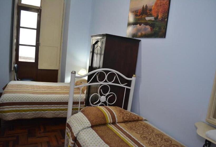 חדר סטנדרט, Hostal Juana De Arco