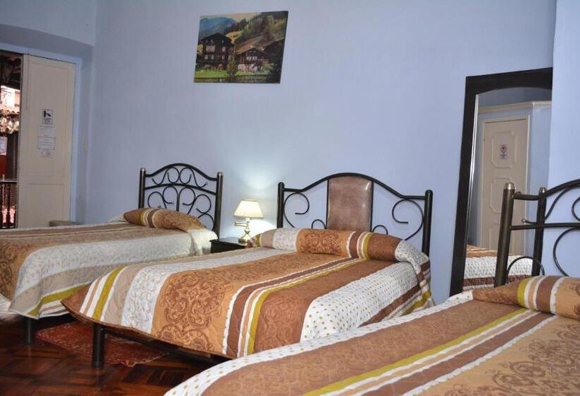 اتاق استاندارد چهار تخته, Hostal Juana De Arco
