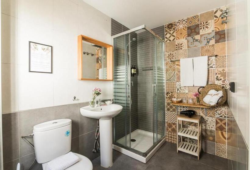 اتاق استاندارد با بالکن, Rooms Vita