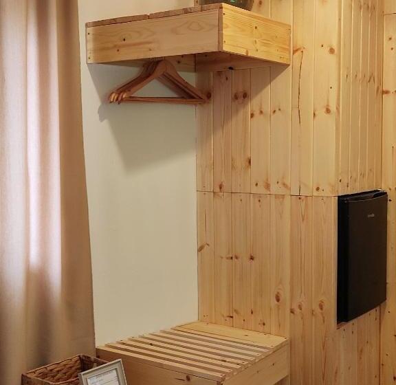 اتاق لوکس, Rooms Vita