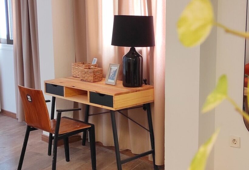 اتاق لوکس, Rooms Vita