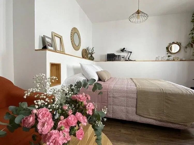 اتاق لوکس, Rooms Vita