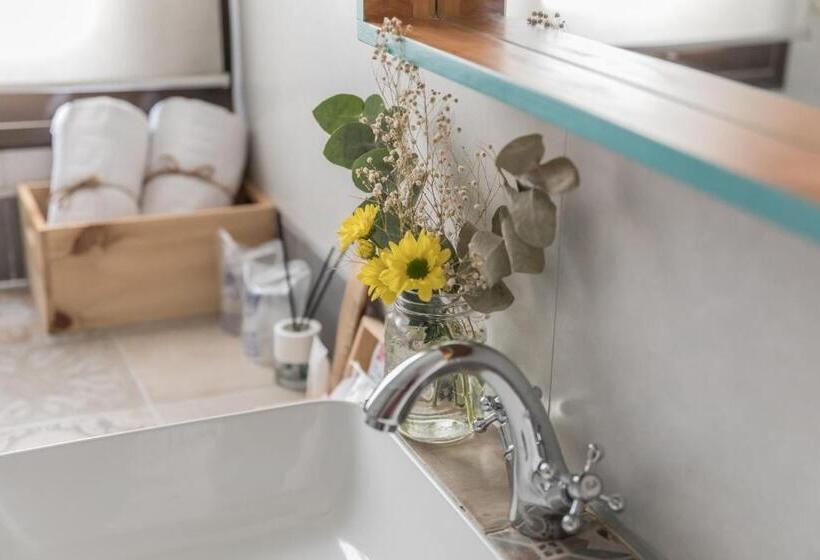 اتاق استاندارد با بالکن, Rooms Vita