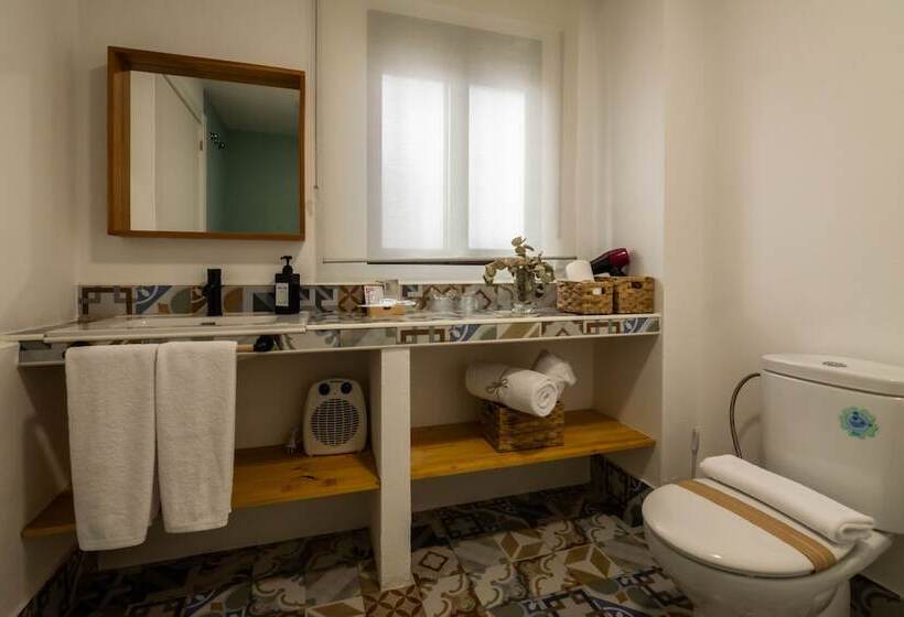 اتاق لوکس, Rooms Vita