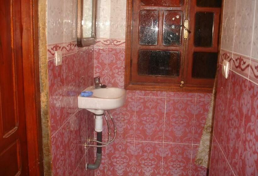 Трехместный Номер Стандарт Совместная Ванная, Dar Atlas