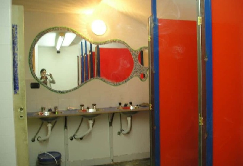 חדר סטנדרט חדר אמבטיה משותף, Hostel Yakush