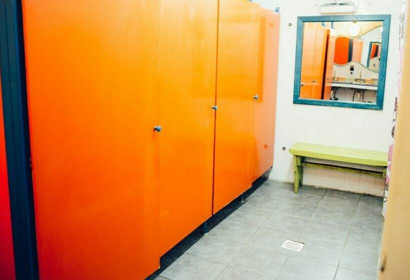 חדר סטנדרט חדר אמבטיה משותף, Hostel Yakush