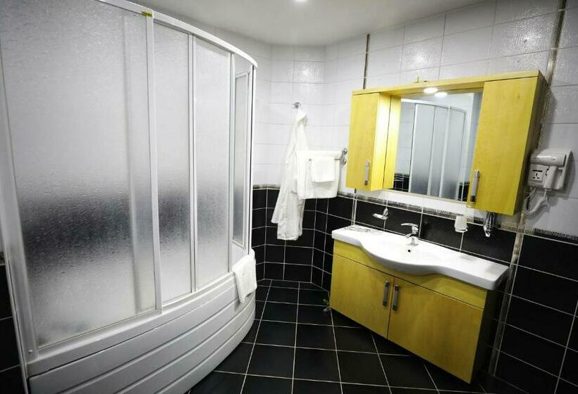 آپارتمان 1 خوابه, Bokhtar Apart