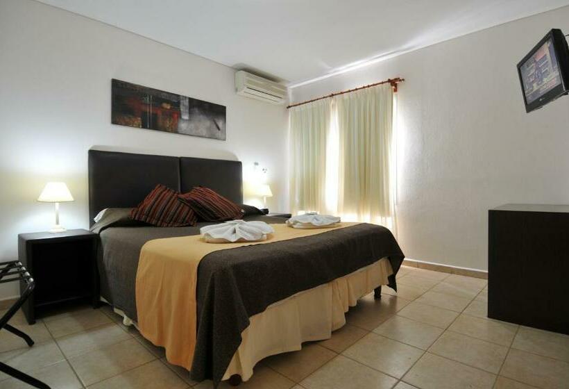 수피리어 룸, Casa Nostra